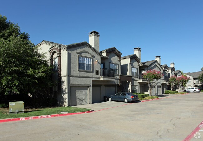 Building Photo - Camden Legacy Creek