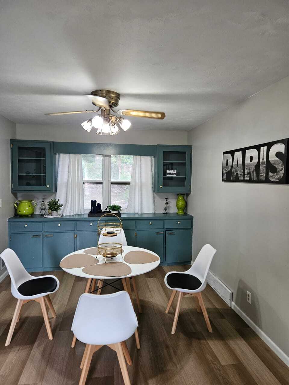 Building Photo - 3010 S 46th Ave