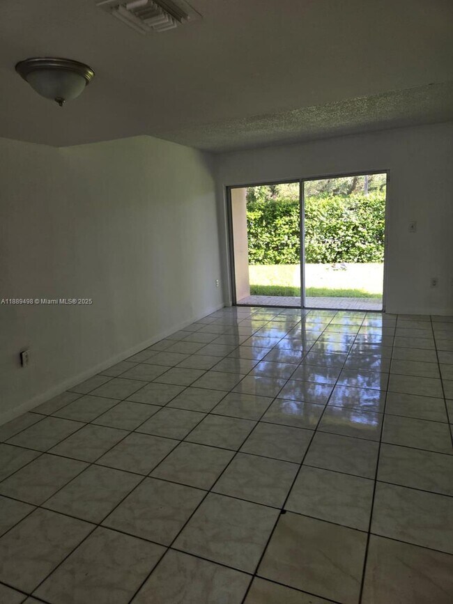 Building Photo - 2500 NW 28th St