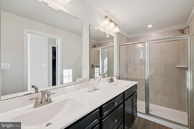 Building Photo - 10960 Presidential Pkwy