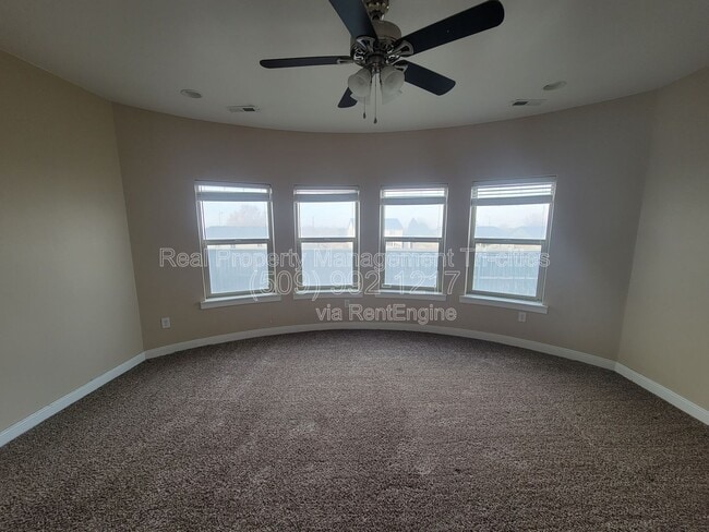 Building Photo - 2348 W 49th Ave