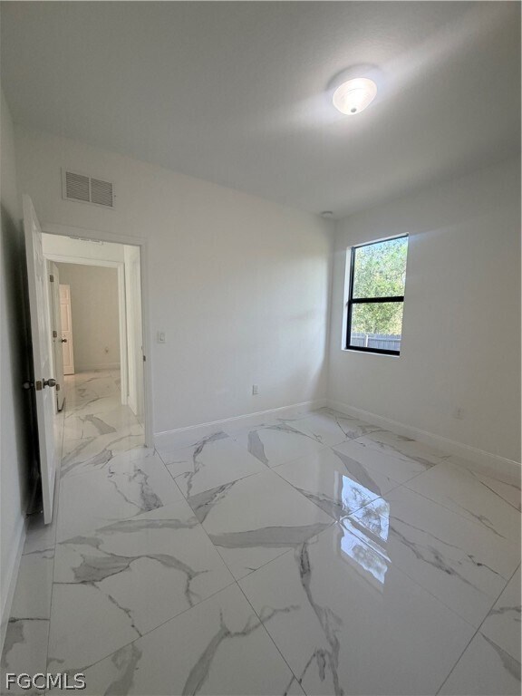 Building Photo - 3804 40th St SW