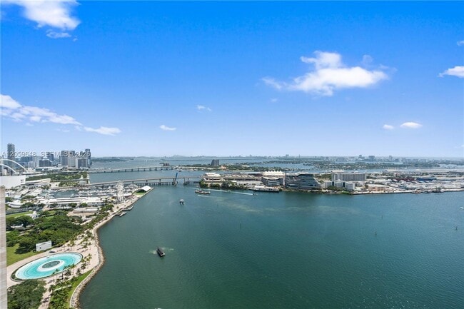 Building Photo - 335 S Biscayne Blvd