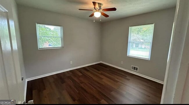 Building Photo - 38 Royce Dr