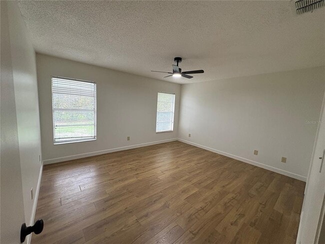 Building Photo - 4824 Gallant Ln