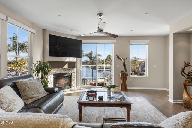 Building Photo - 4012 Tradewinds Dr