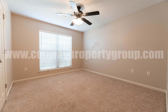 Building Photo - 965 Wineberry Rd