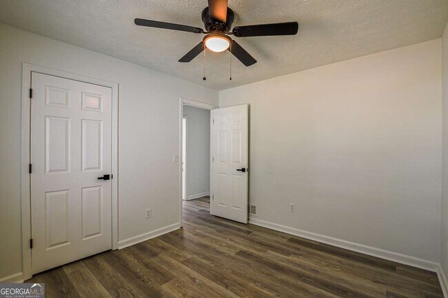 Building Photo - 515 Allens Landing Ct