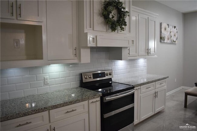 Building Photo - 27 Whitetail Dr