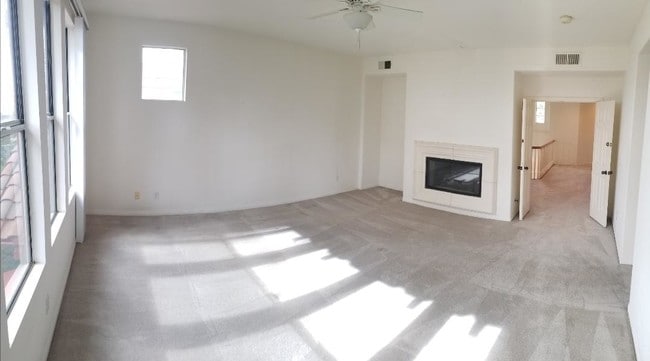 Building Photo - 22615 Summerfield