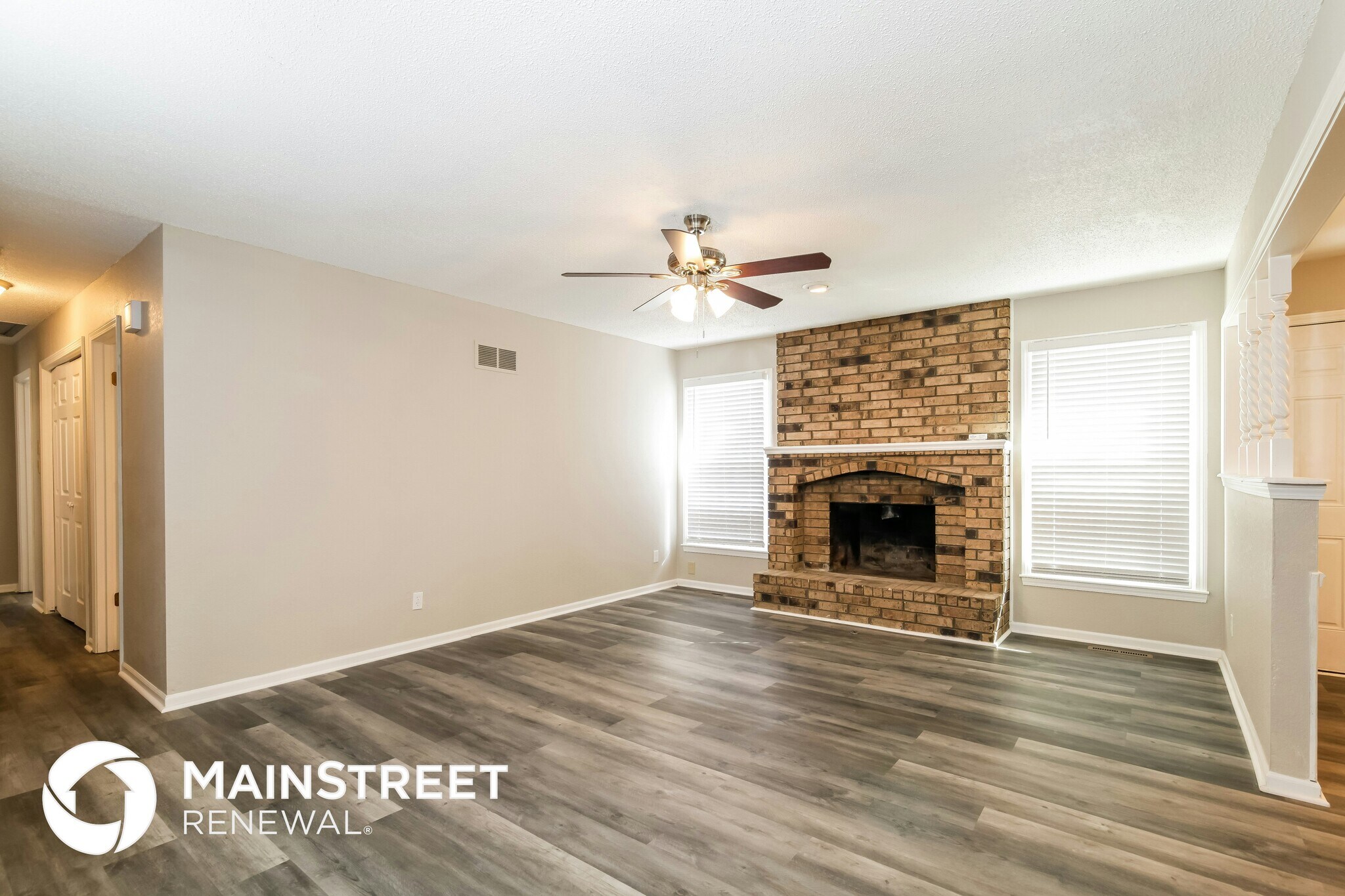 Building Photo - 612 Arena Dr