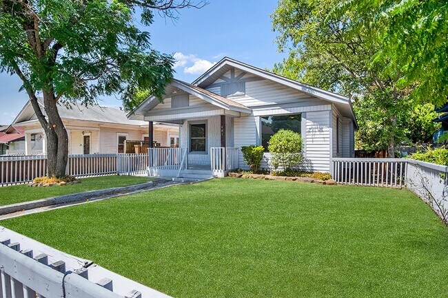 Building Photo - Renovated Winnetka Heights Craftsman home ...