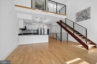 Building Photo - 1328 Maryland Ave NE