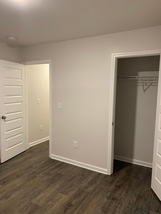 Building Photo - Pre-Leasing Now — Stunning 3-Bedroom, 2-Bath Home in Kilpatrick Landing