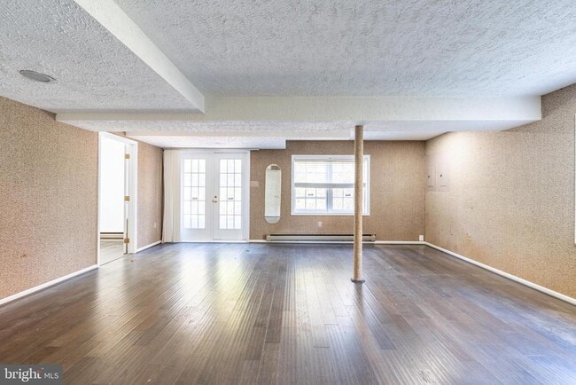 Building Photo - 6503 Deidre Terrace