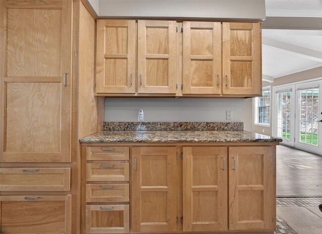 Building Photo - 27210 Jimmy Ln