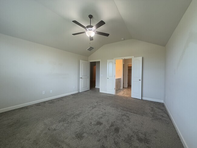 Building Photo - 18808 Bajo Dr