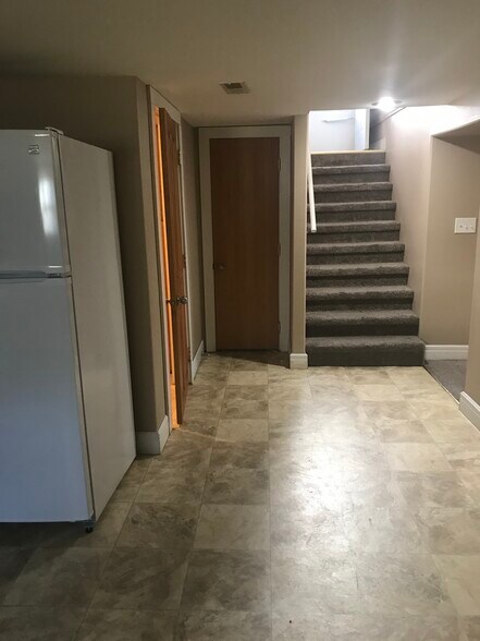 Entry way to basement apartment - 128 W Chestnut St