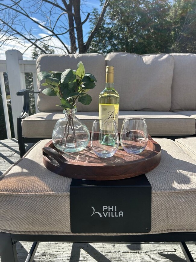 Building Photo - Furnished 2/2 House in Downtown Ellijay- $1,995