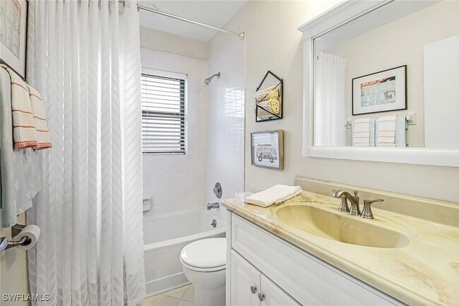 Building Photo - 14501 Aeries Way Dr