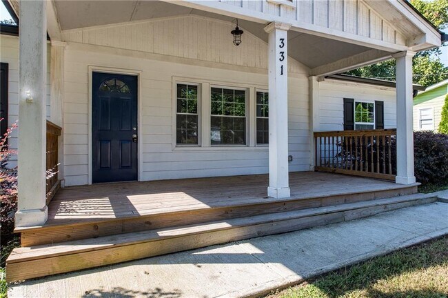 Building Photo - 331 Camilla Cir SW