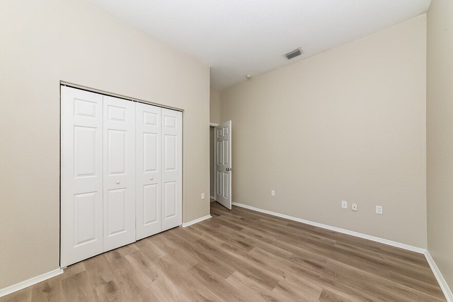 Building Photo - 6210 Blackberry Ln