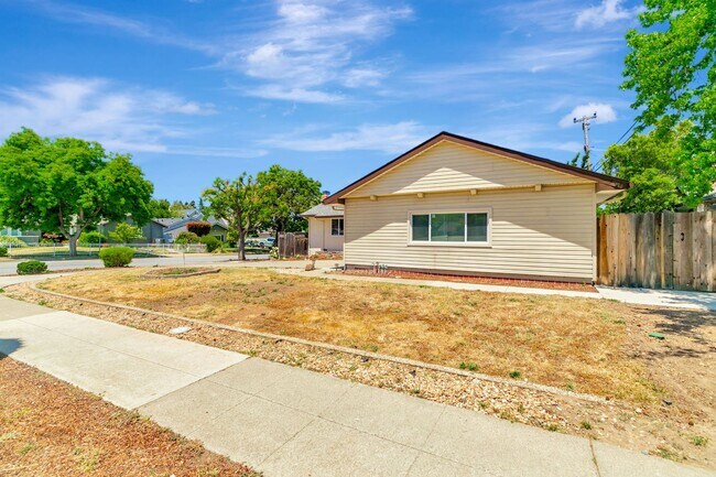 Building Photo - Move-In Ready Cambrian Gem – New Appliance...