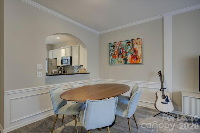 Building Photo - 629 6th Baxter Crossing