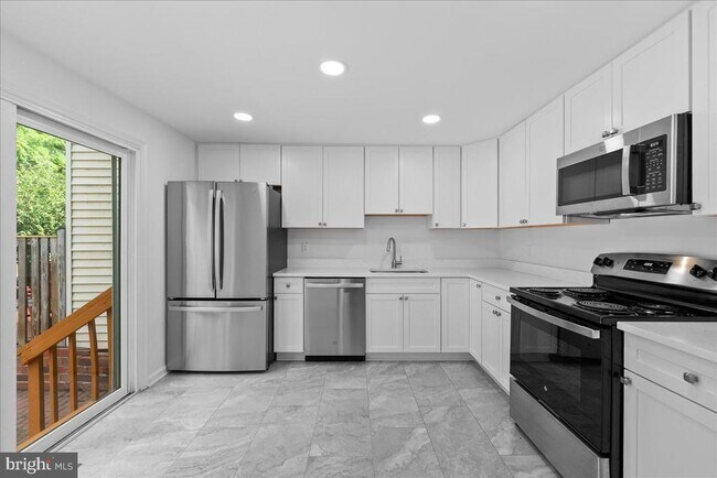 Building Photo - 2908 Everleigh Way