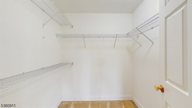 Building Photo - 104 Briar Ct