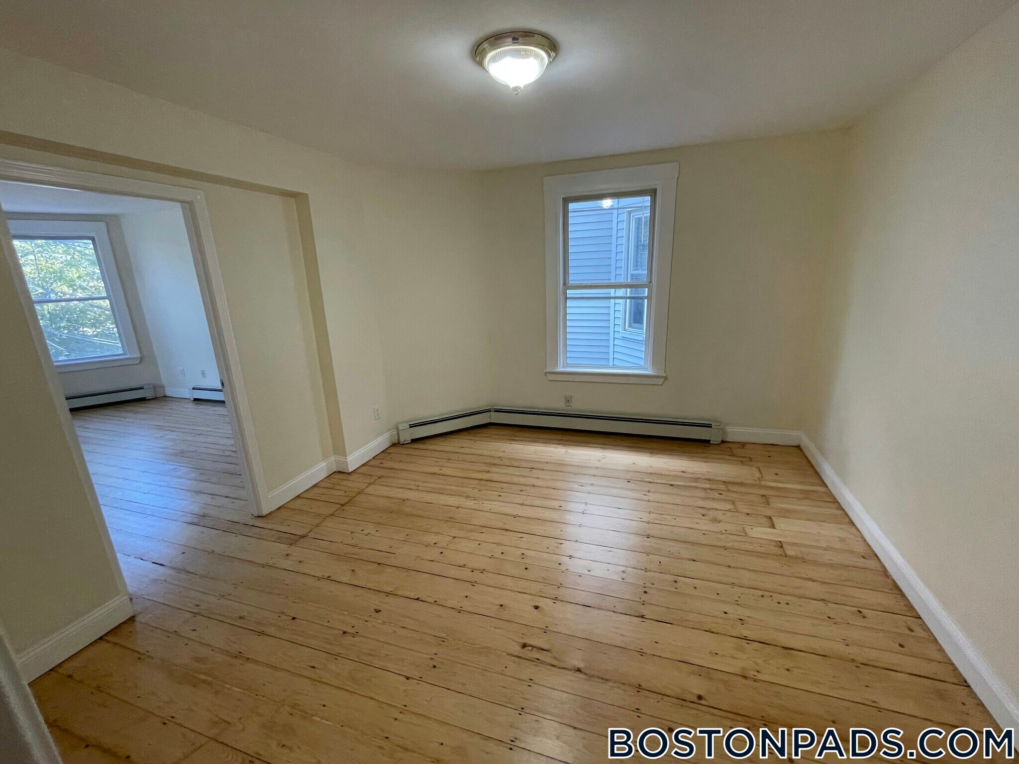 Building Photo - 64 Pleasant St