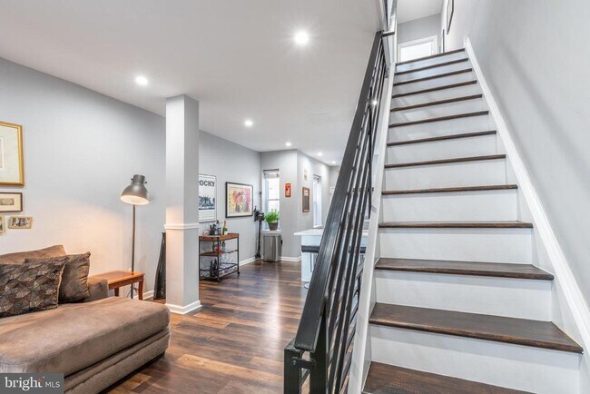 Building Photo - 1619 N Corlies St