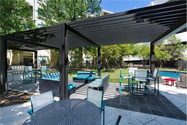 Building Photo - 4602 Mueller Blvd