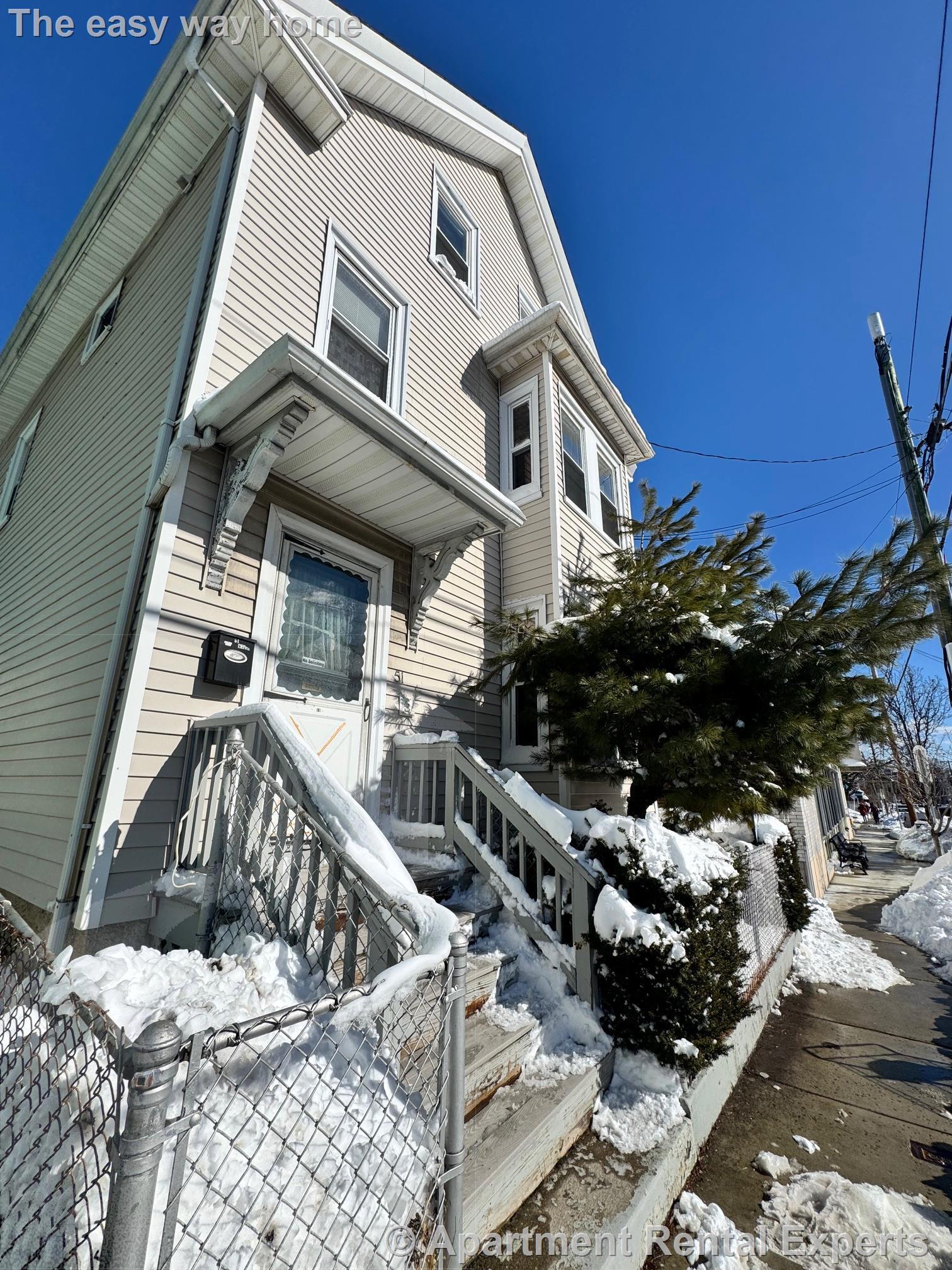 Building Photo - 51 Beacon St