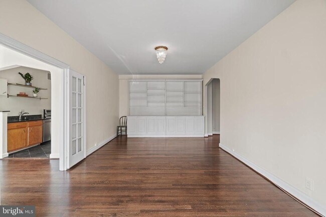 Building Photo - 2737 Devonshire Pl NW