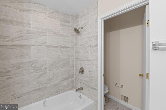 Building Photo - 2978 Mourning Dove Pl