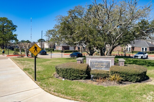 Building Photo - University Village at Prairie View