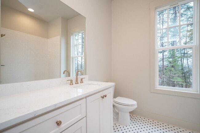 Building Photo - 3BR/3BA For Rent