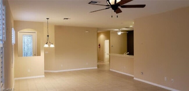 Building Photo - 4768 Fairloop Run