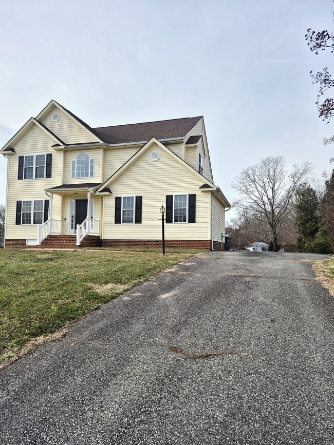 Building Photo - 7221 Oakmere Ct