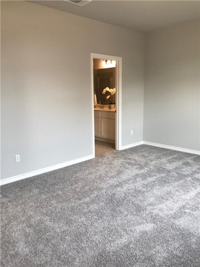 Building Photo - Leander 4-Bedroom/2-Bath in the Alterra Community