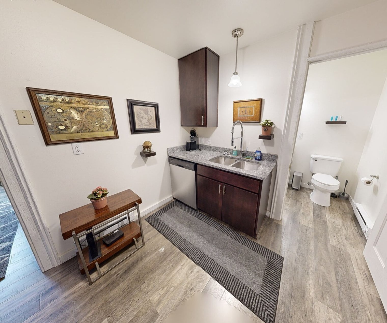 Building Photo - 502 N Main St