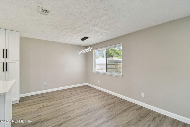 Building Photo - 2258 George Wythe Rd