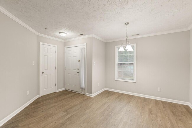 Building Photo - 390 Bubble Creek Ct