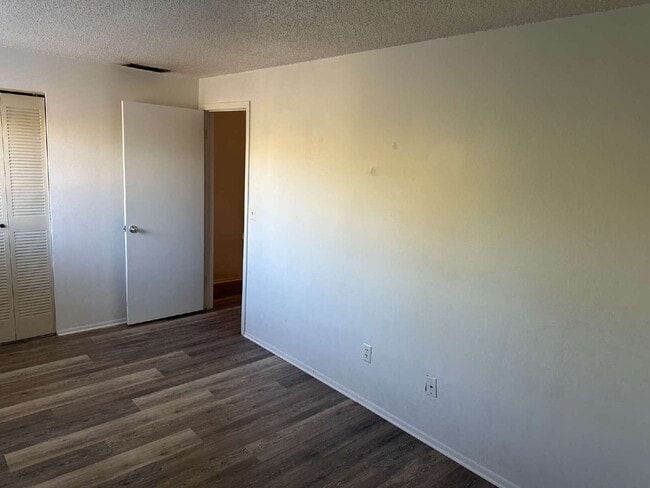 Building Photo - Coastal Living in the Heart of Indian Harbour Beach