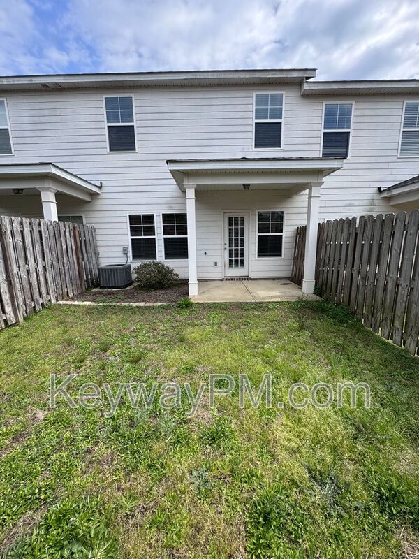 Building Photo - 122 Canton Park Ave