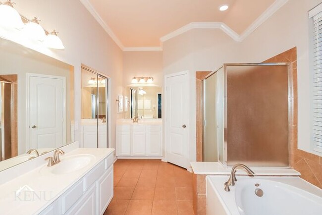 Building Photo - 2713 Autumn Falls Drive