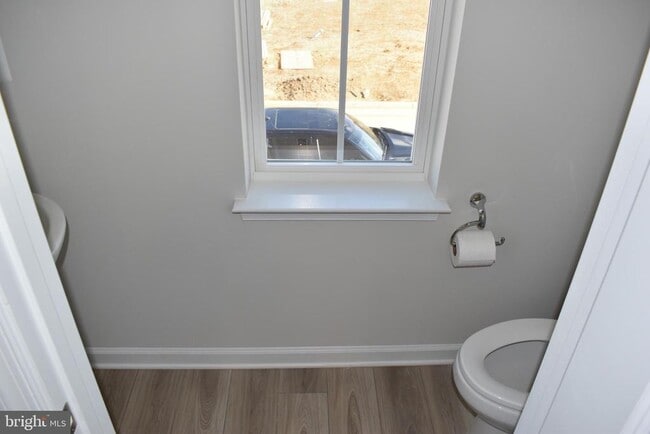 Building Photo - 224 Swan Fld Ave