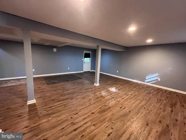 Building Photo - 12814 Plantation Dr