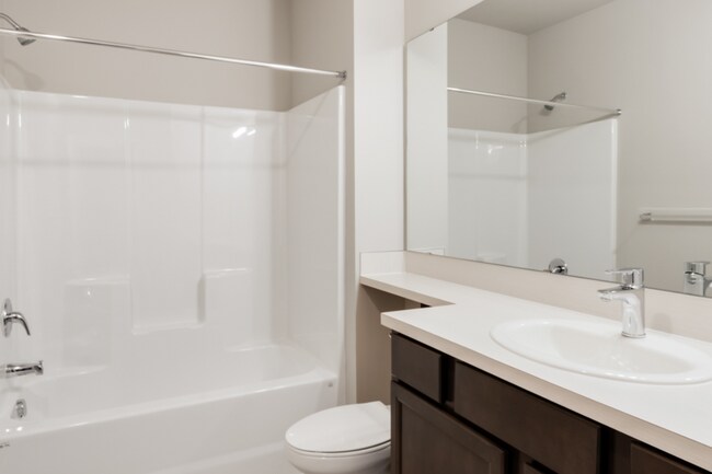 Building Photo - Newly Built 4bd 2.5ba in LSSD